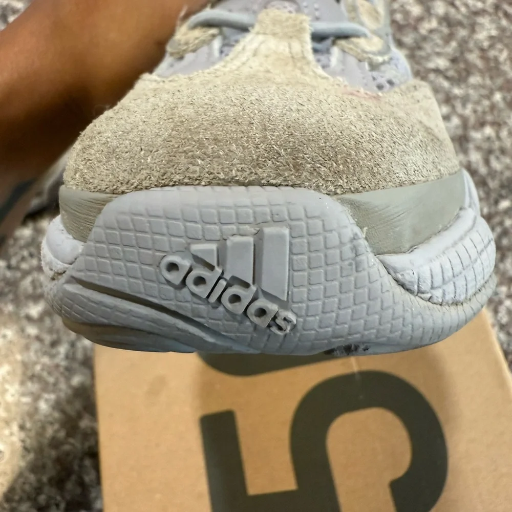 Yeezy 500 Kids Sneakers in Gray - Picture 15 of 15